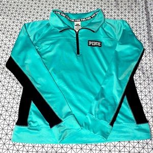 Women’s PINK Ultimate half zip jacket.